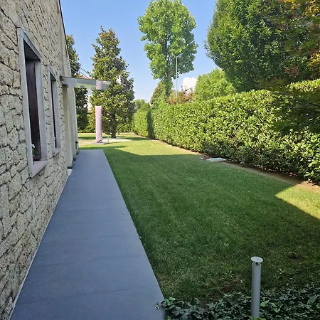 Quarto em Acomodações Particulares Di 55 Mq Nella Prestigiosa Angy *